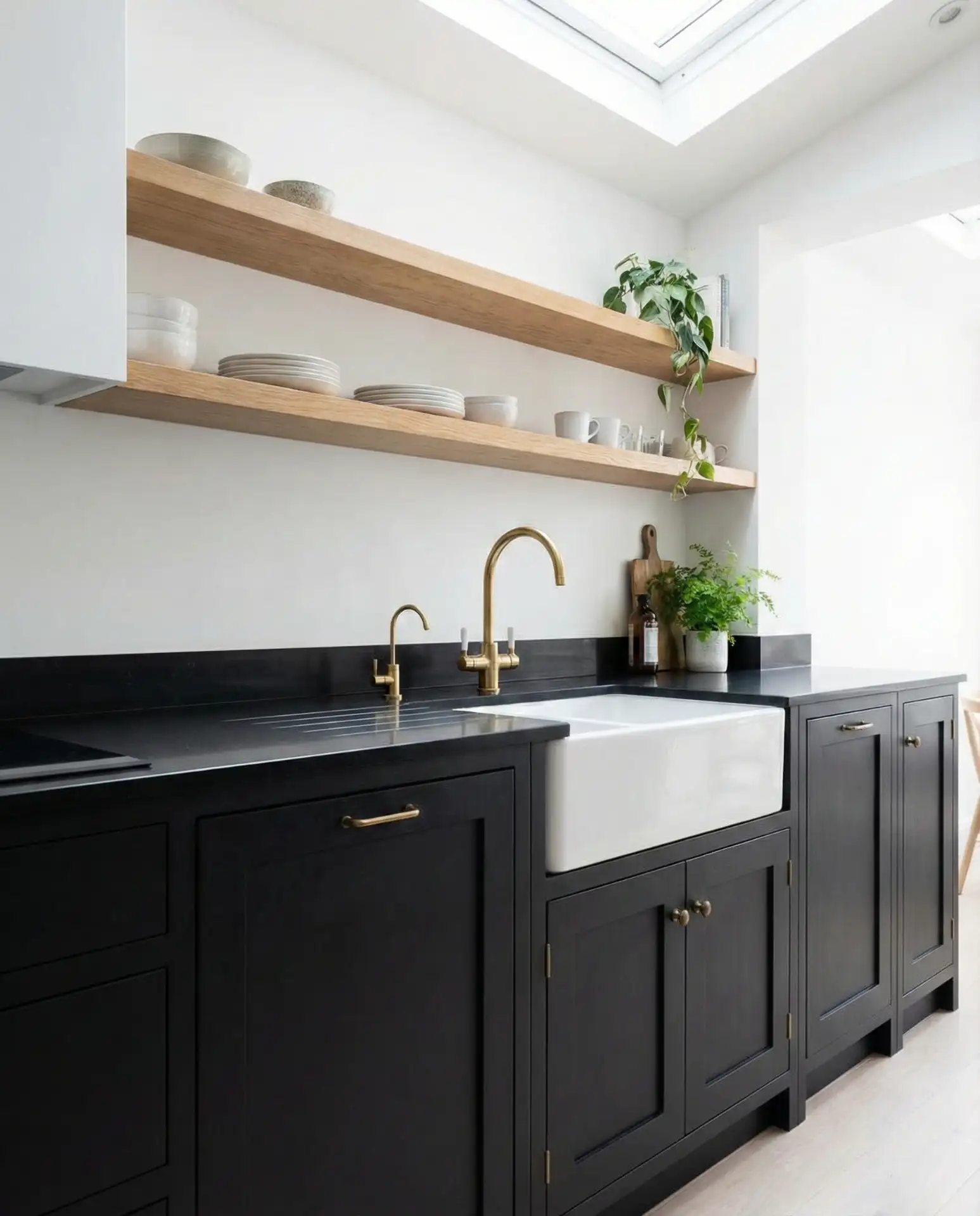 Kitchen Color Ideas 2026: 46 Trending Schemes for Cabinets, Walls and ...