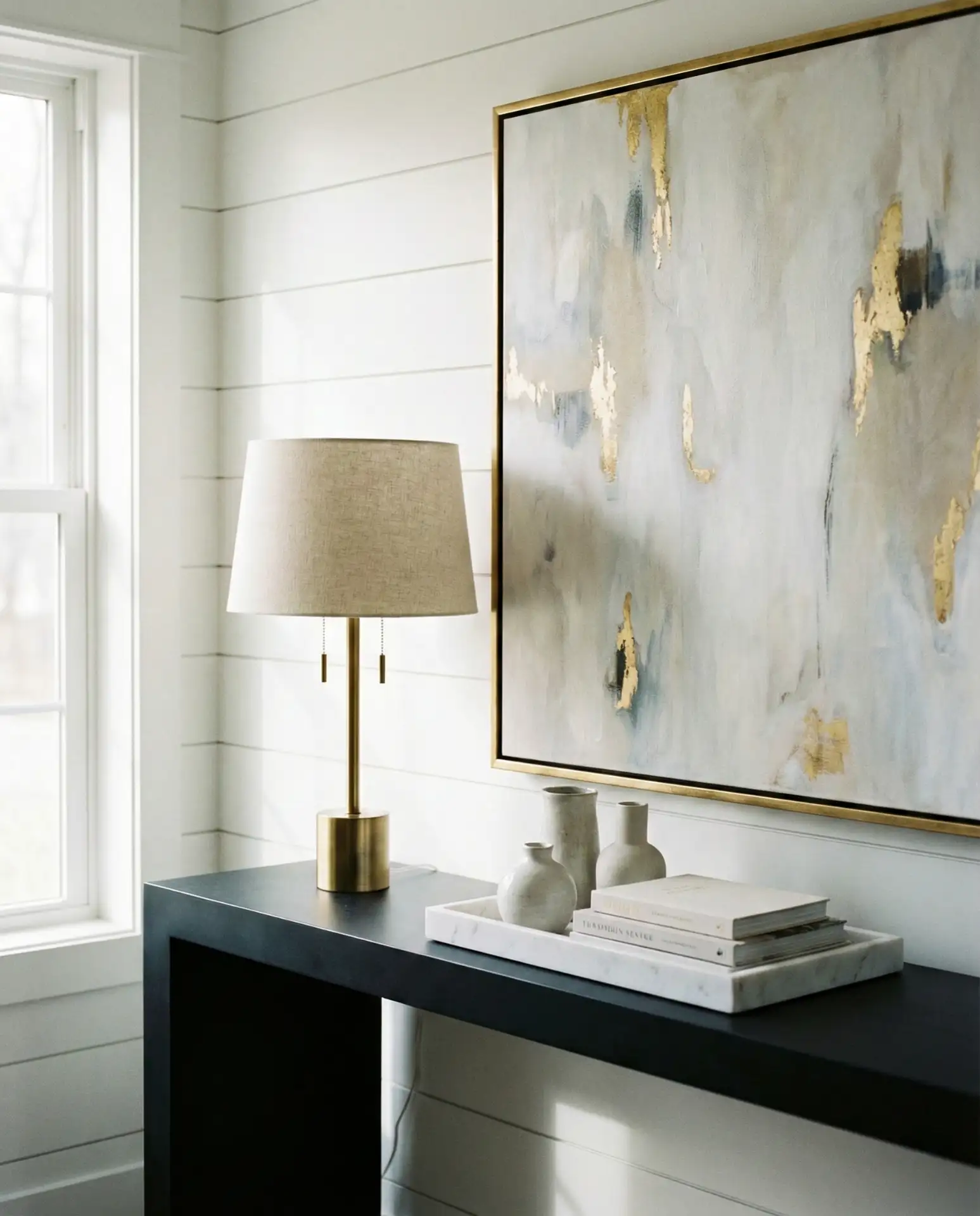 Black Entry Table for Bold Contrast 1