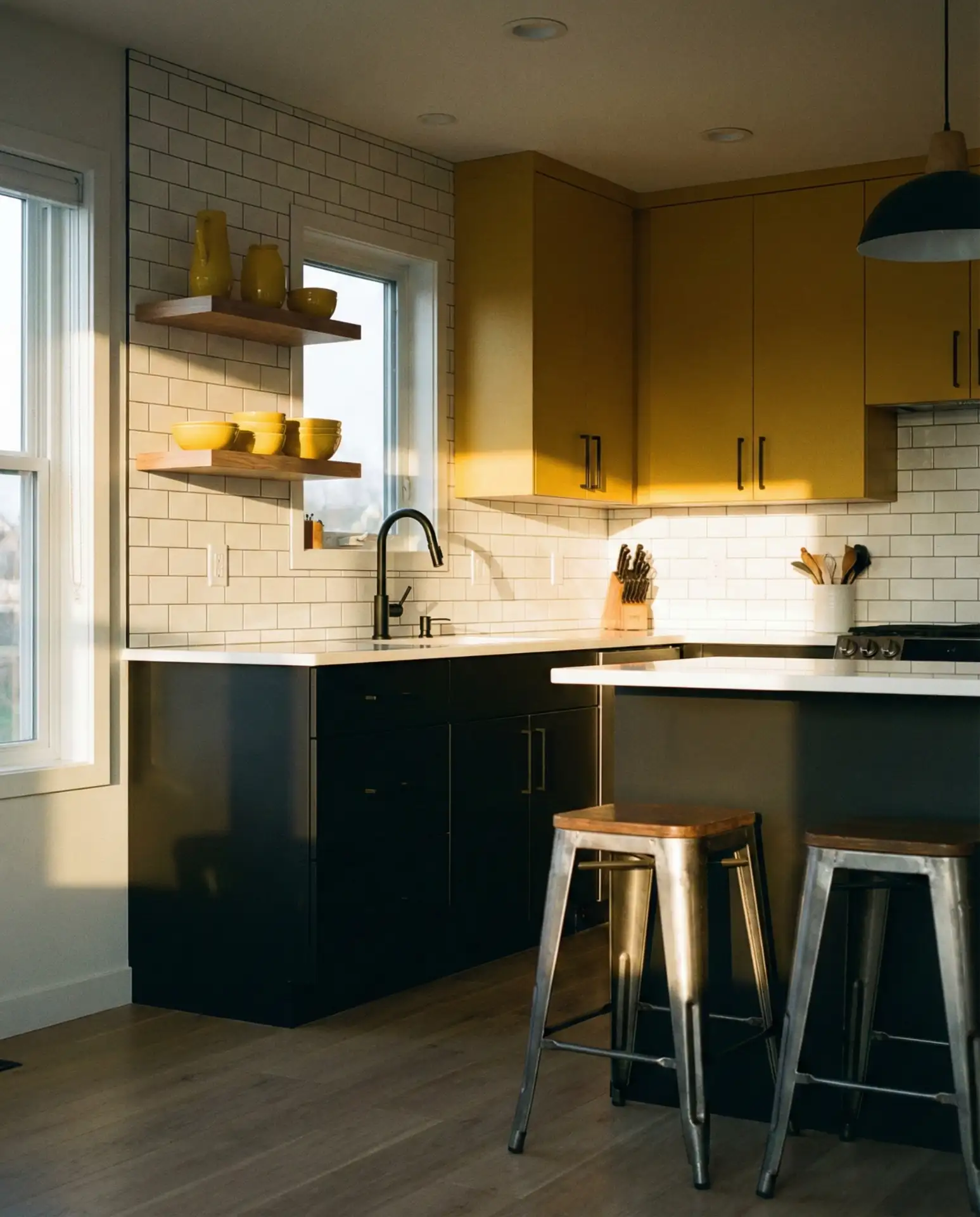 Black and Yellow Graphic Kitchen 2