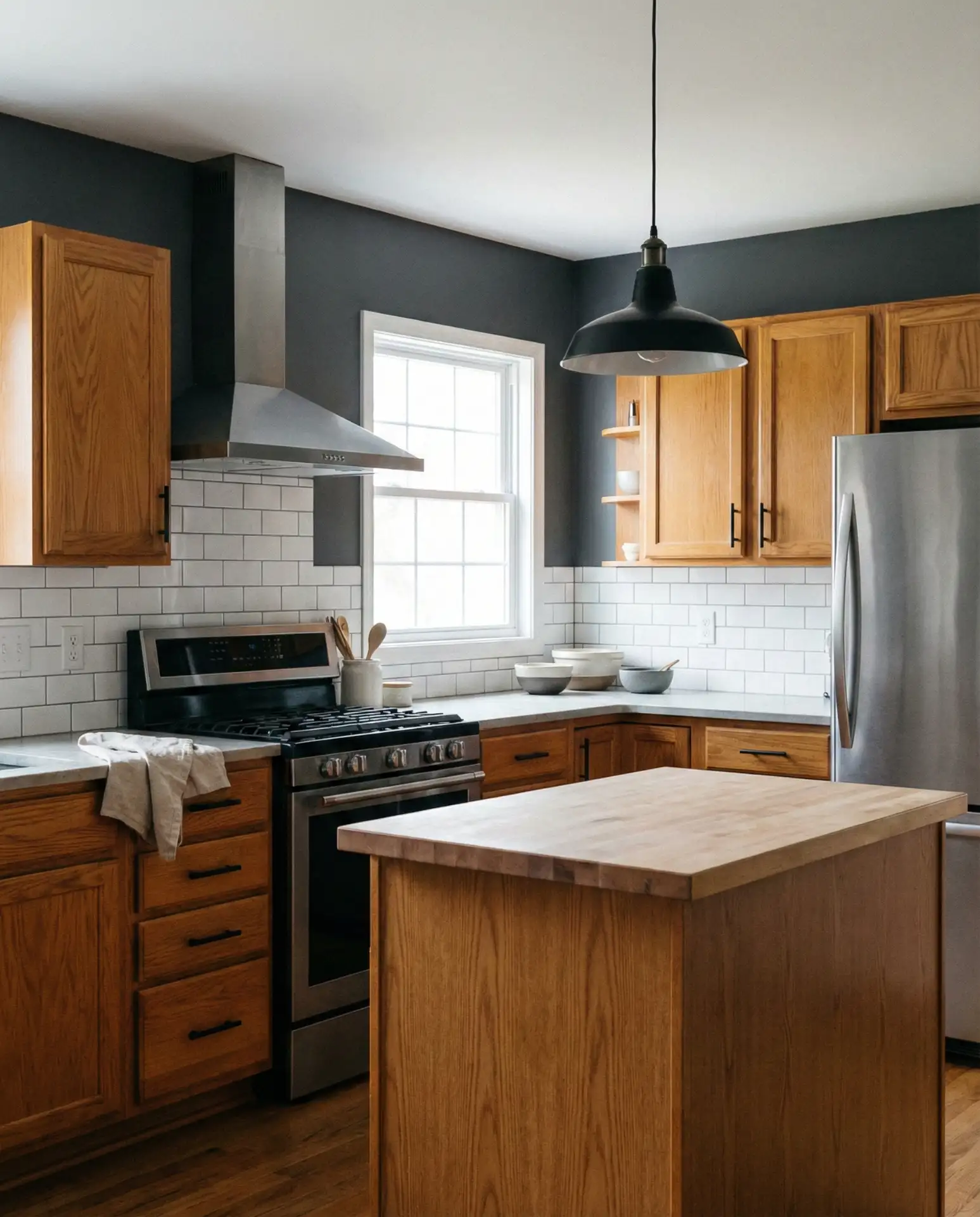 Charcoal Gray Walls with Honey Oak Cabinets 1