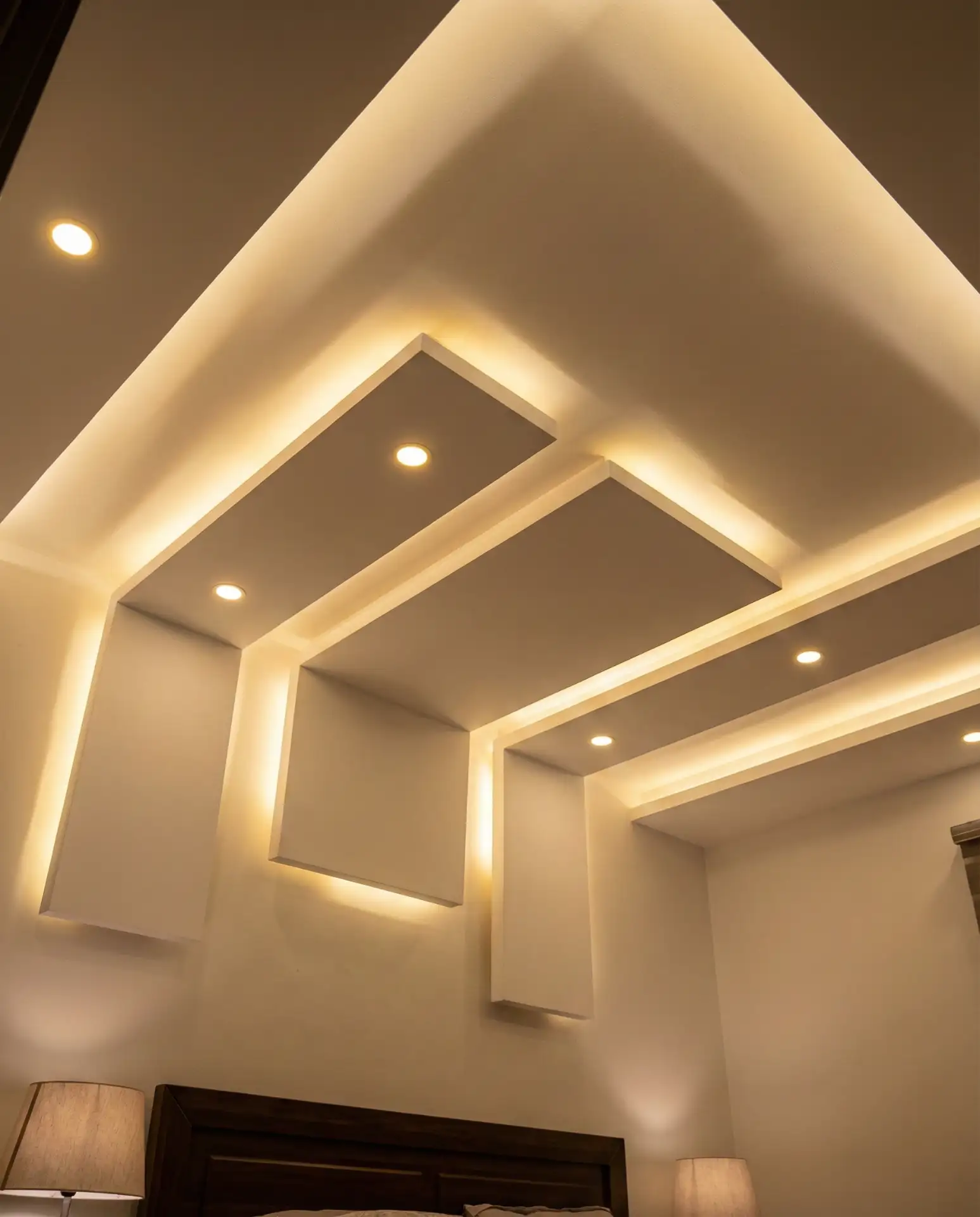 Pop Design Ceiling with Recessed Lighting 2