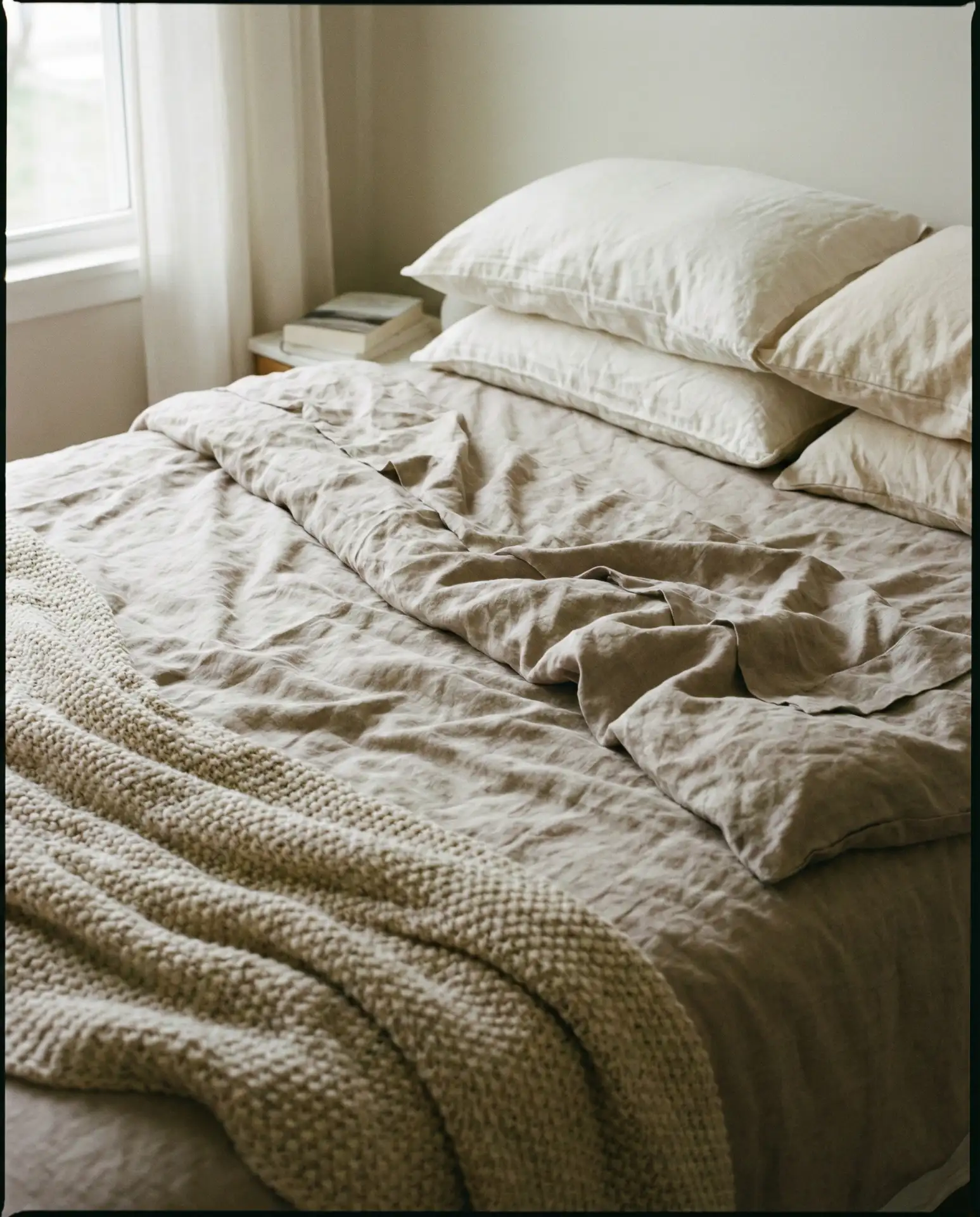 Soft Neutral Layers for Instant Calm 1