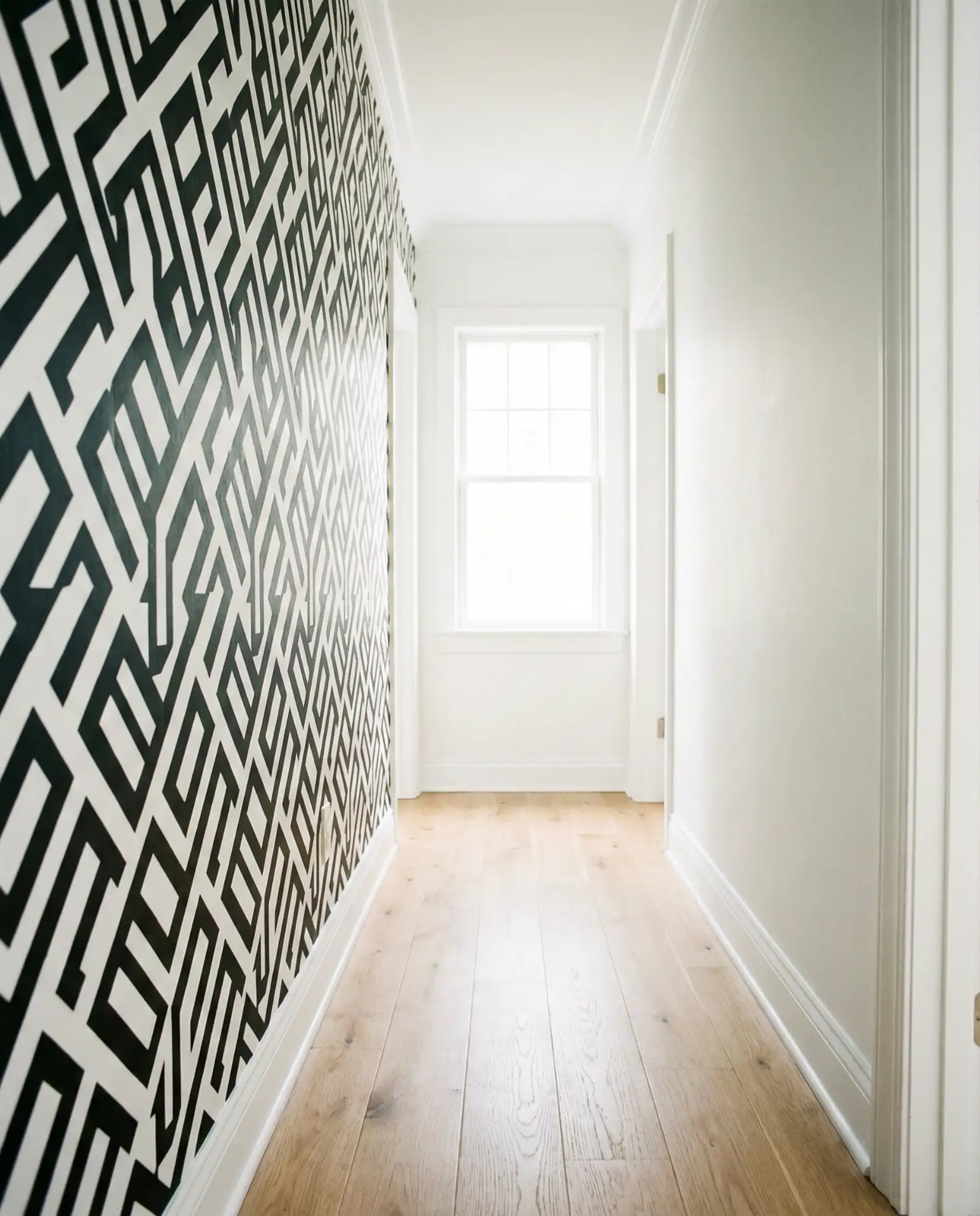 Wallpaper Accent for Instant Drama 1