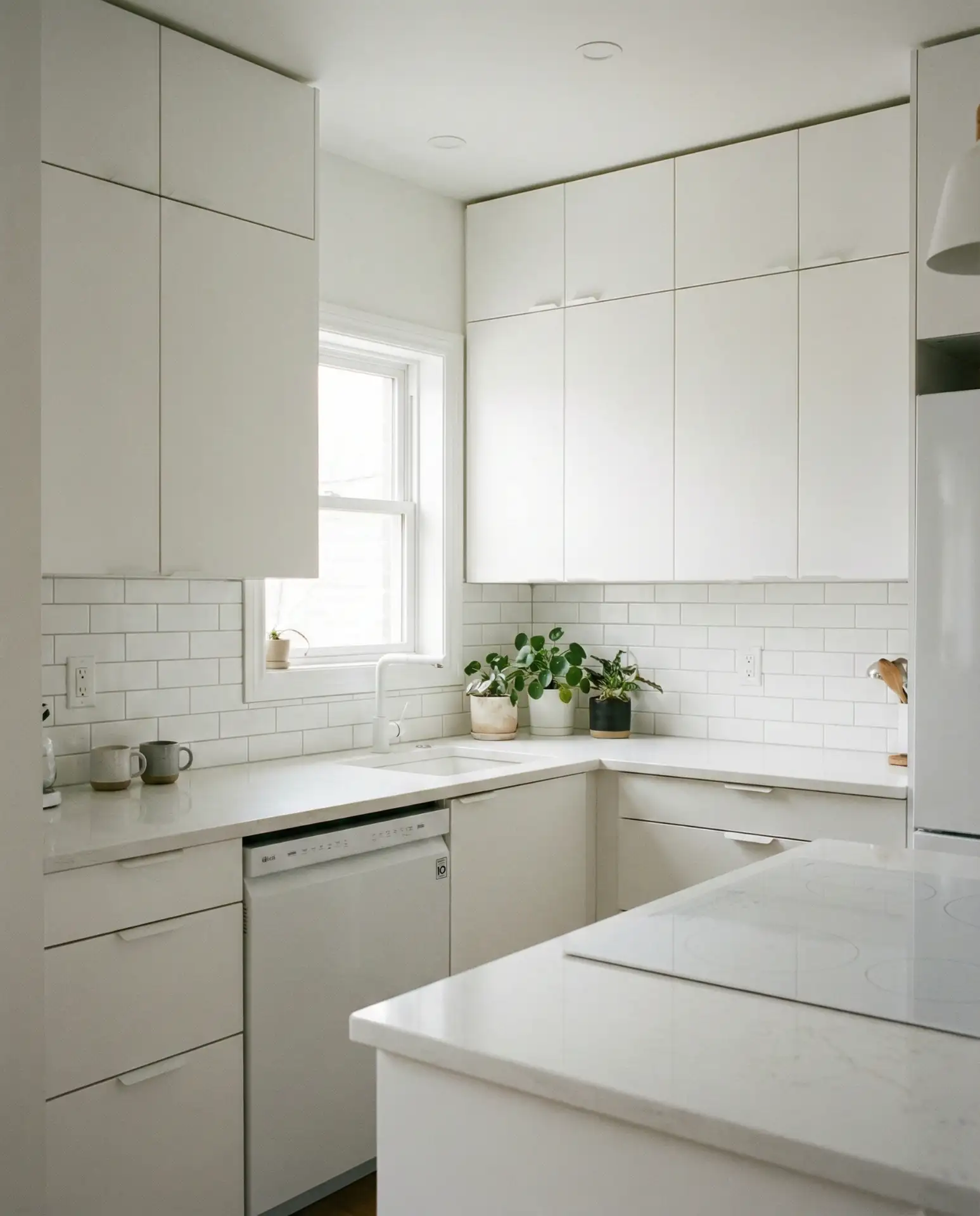 White Cabinets in Small Kitchets 1