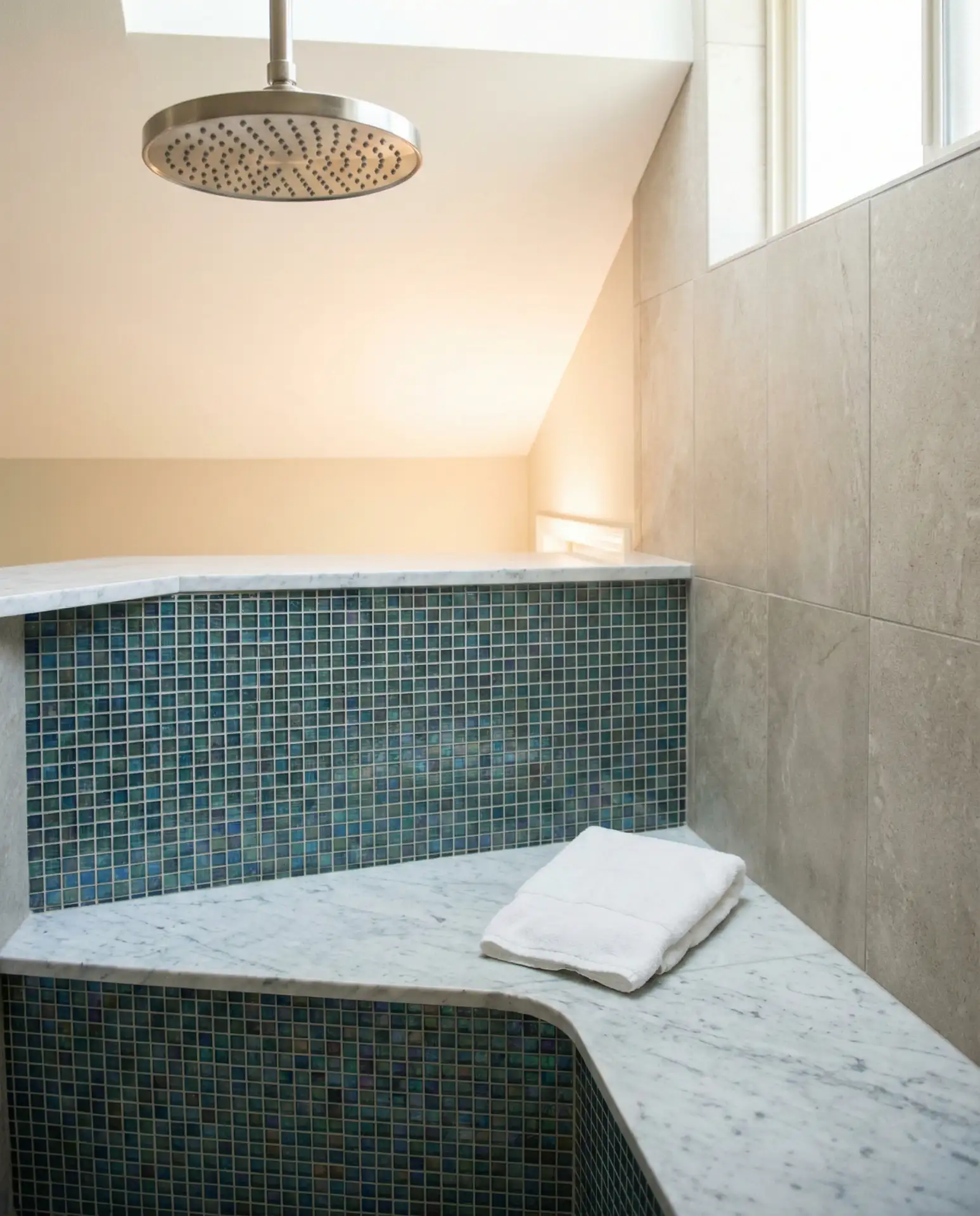 Built-In Bench Seating for Comfort 2