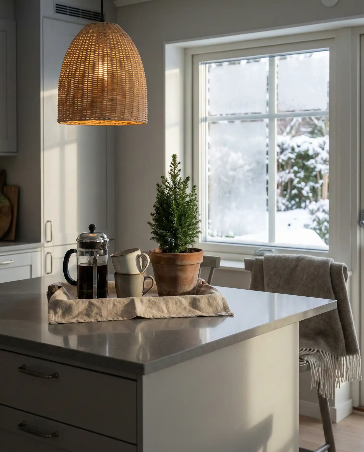 Flanking the Islands Side 1