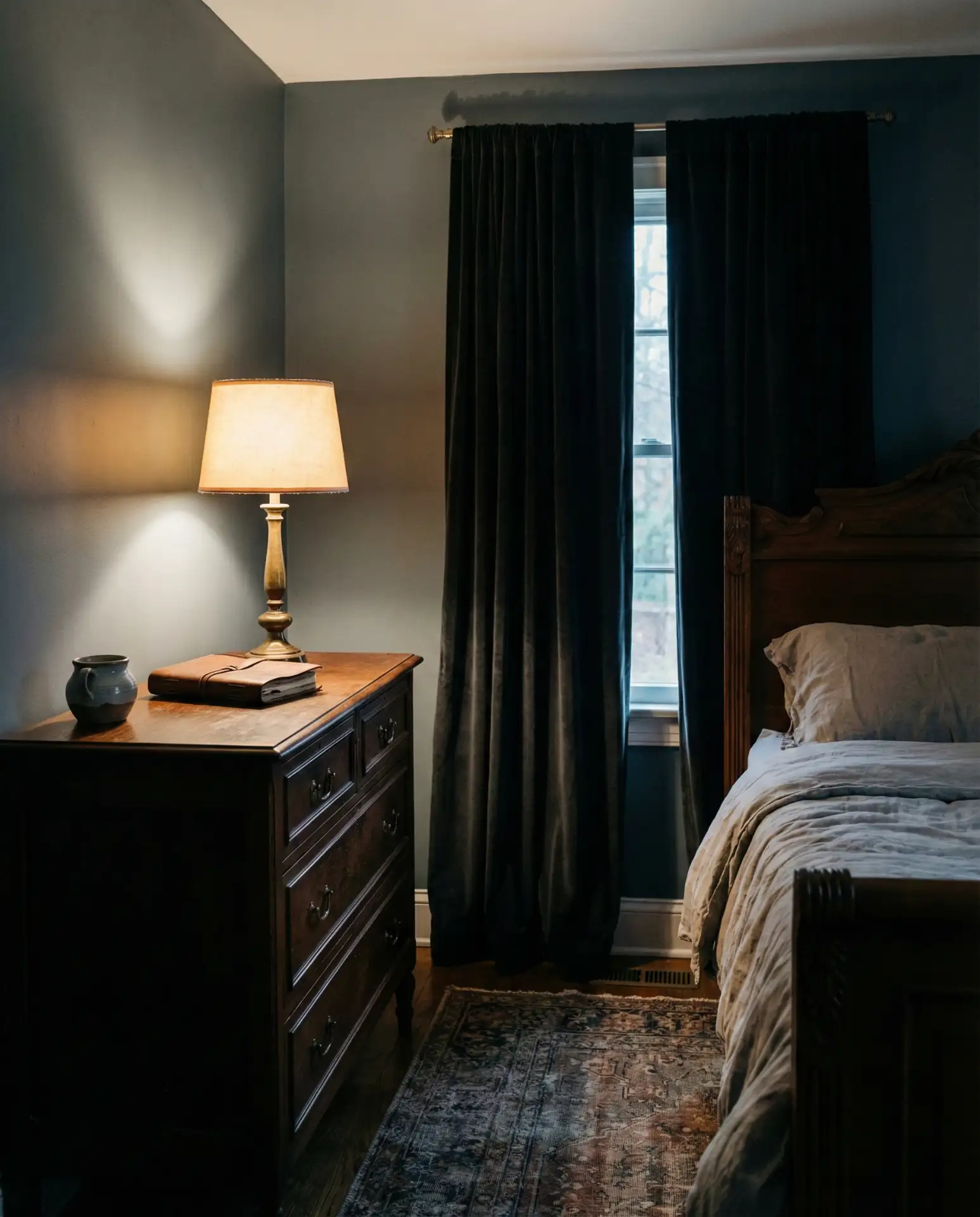 Moody Aesthetic Vintage Bedroom for Adults 2