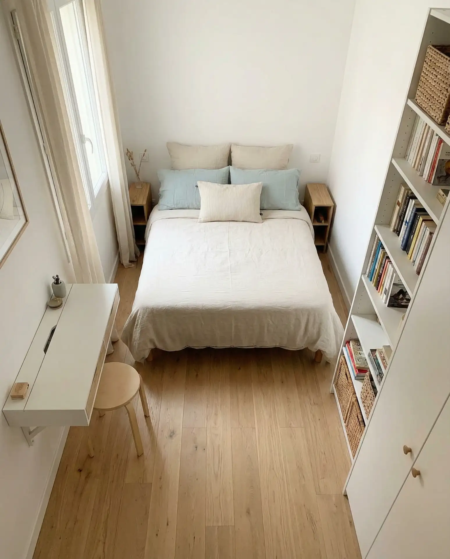 Small Bedroom Layout with Smart Furniture 2