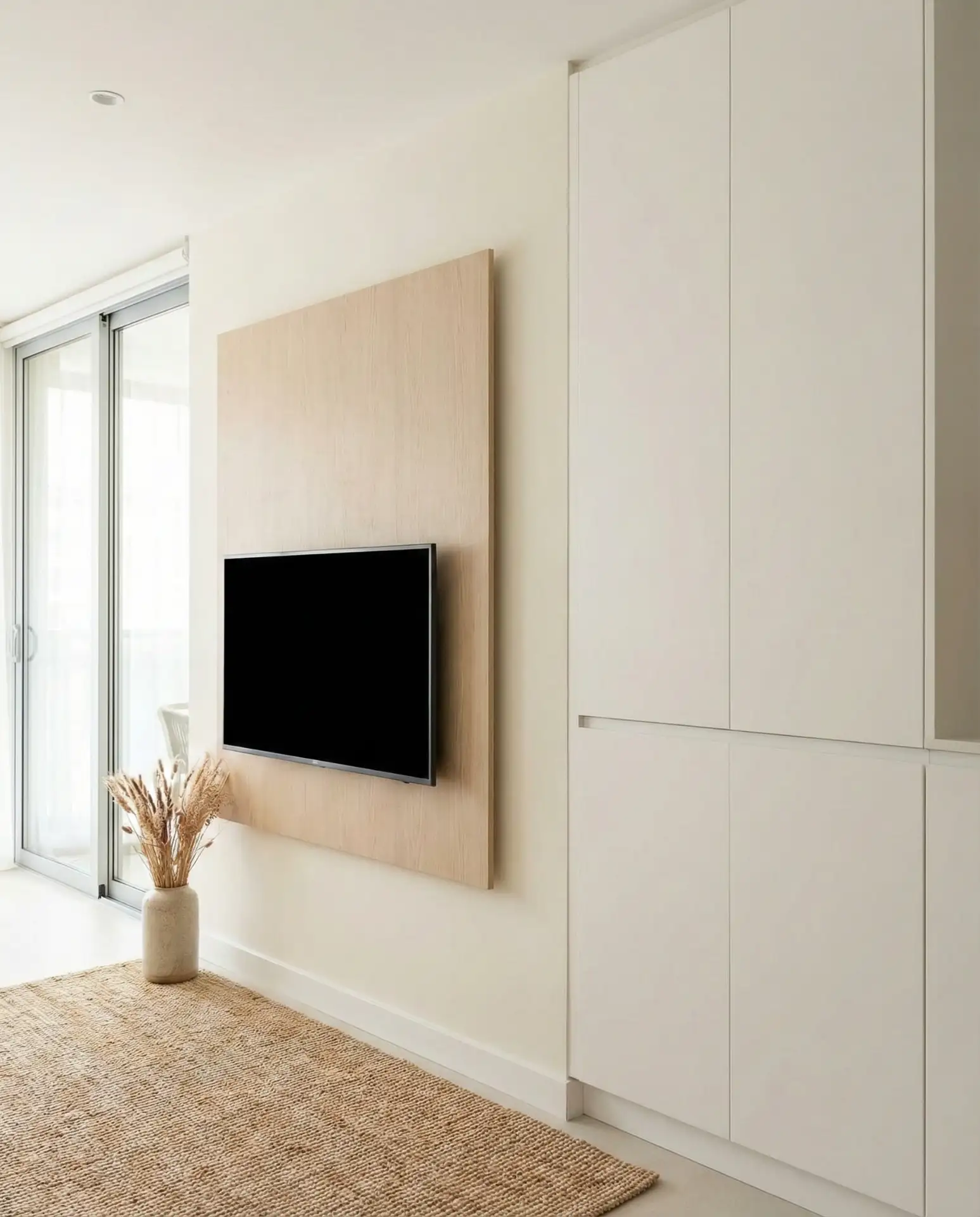 Small Space Living Room Minimalist TV Wall 1