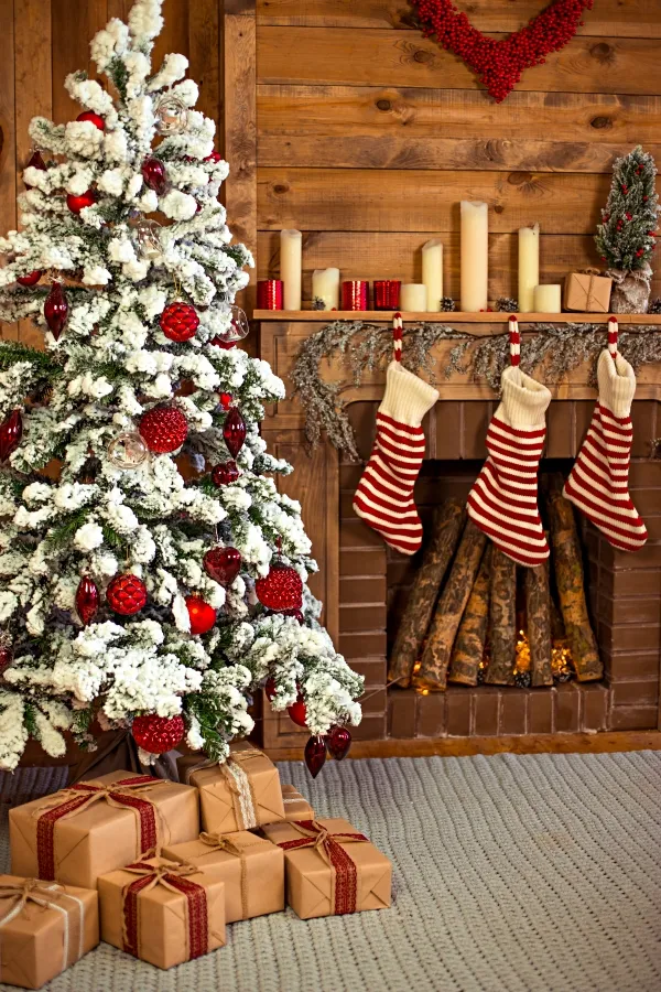 12 Gorgeous Christmas Tree Theme Decorations - Town & Country Living