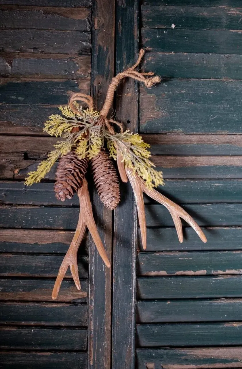 12' Hanging Antler/ Conecedar Ornament