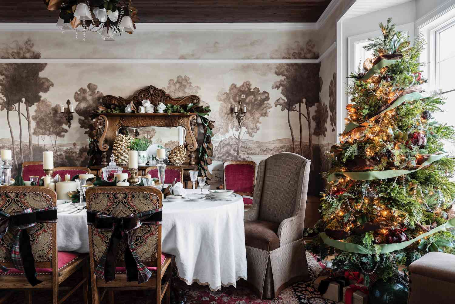 126 Christmas Decoration Ideas for a Stylish and Festive Home