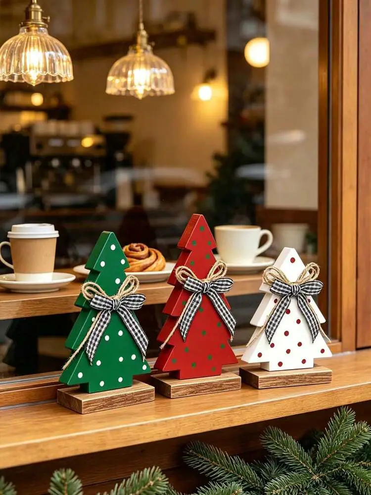 1/3pcs Christmas Tree Wooden Party Table Decor, Red Green White Polka Dot Christmas Tree Shaped Elements, Desktop Ornament Holiday Party Star Christmas Tree Suitable For Christmas Home Decor Room ..