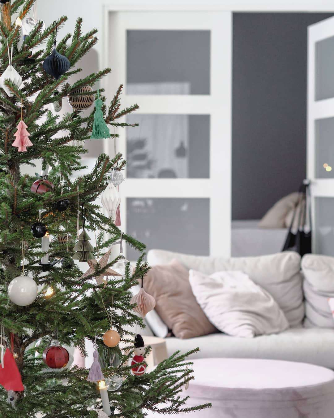 14 Scandinavian Christmas Trees That Will Bring You Joy