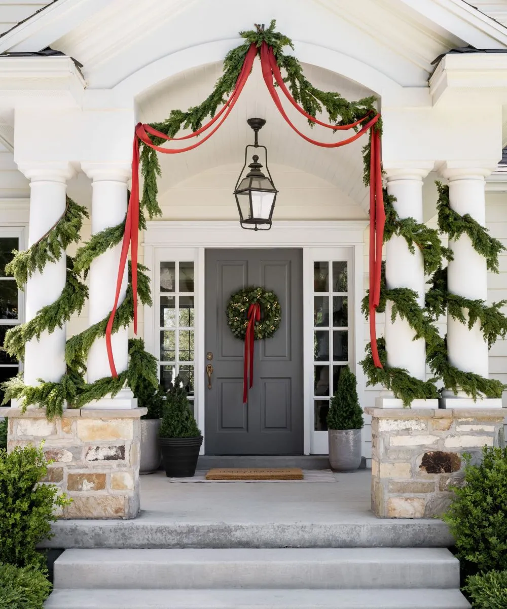 15 Creative Christmas Ribbon Ideas to Elevate Your Holiday Decor