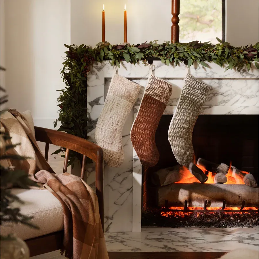 15 Sustainable Christmas Decor Brands & Easy DIYs