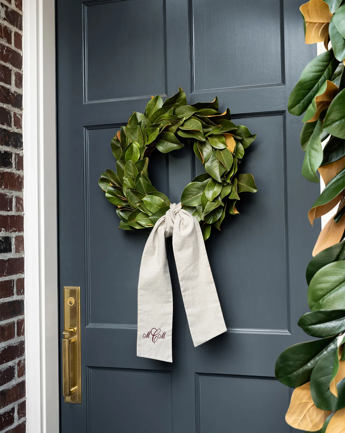 24' Magnolia Wreath