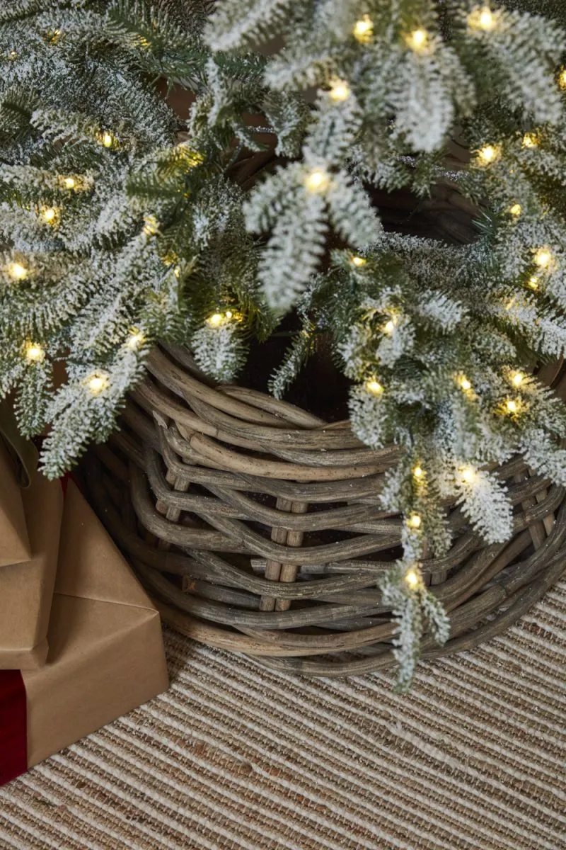 24' Woven Willow Dwelling Tree Collar | Christmas Tree Skirt