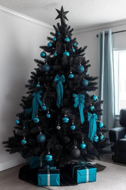 25 Black Christmas Tree Decorations: Stylish Ideas To Try