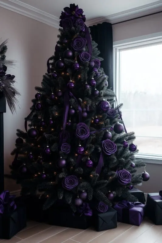 25 Black Christmas Tree Decorations: Stylish Ideas To Try