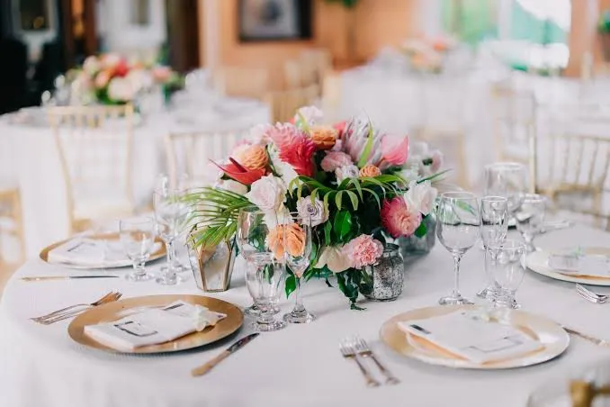 26 Centerpieces You'll Want to Steal for your Destination Wedding - Punta  Cana Photographer