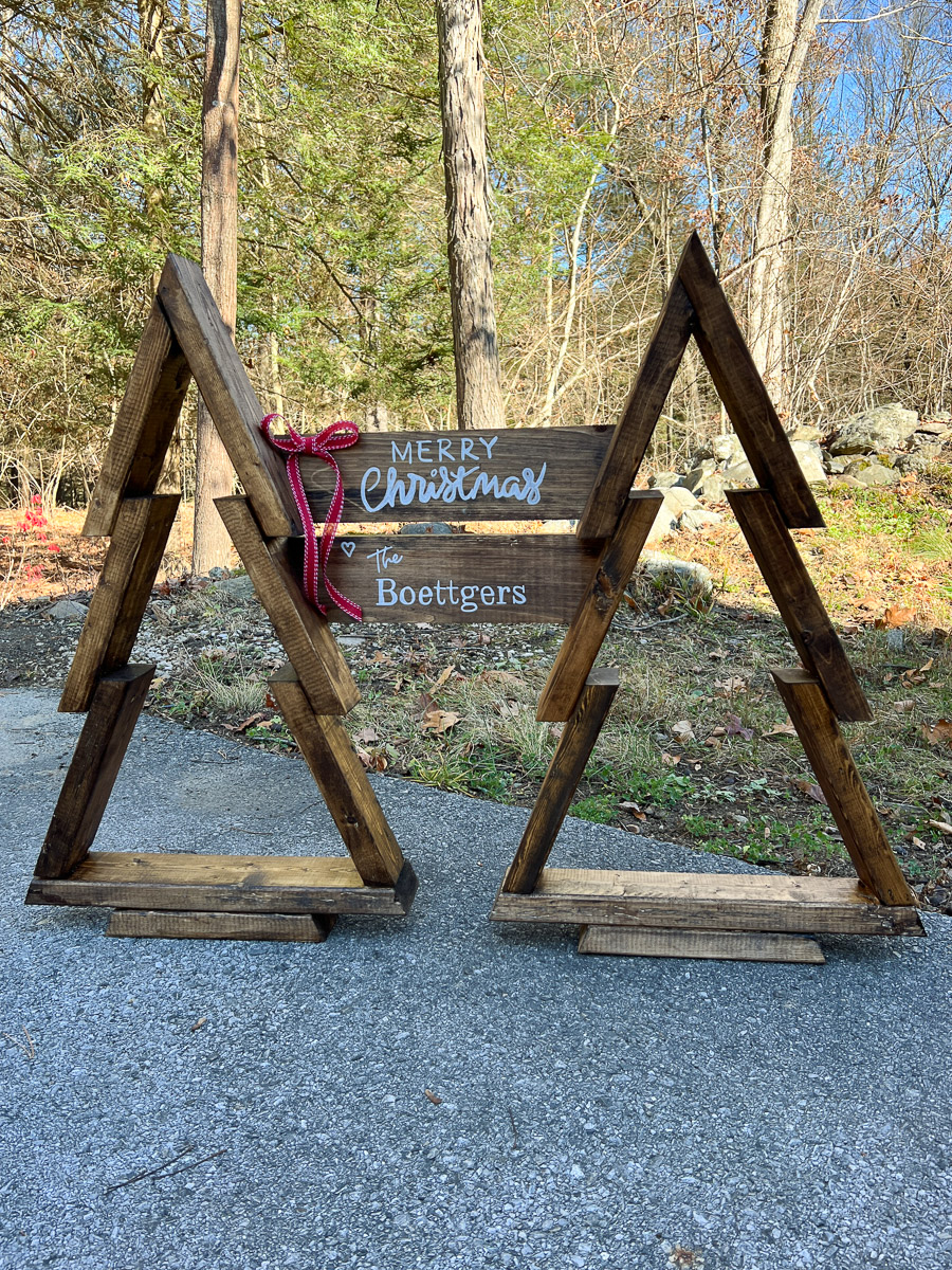 2x4 Christmas Tree Porch Sign -