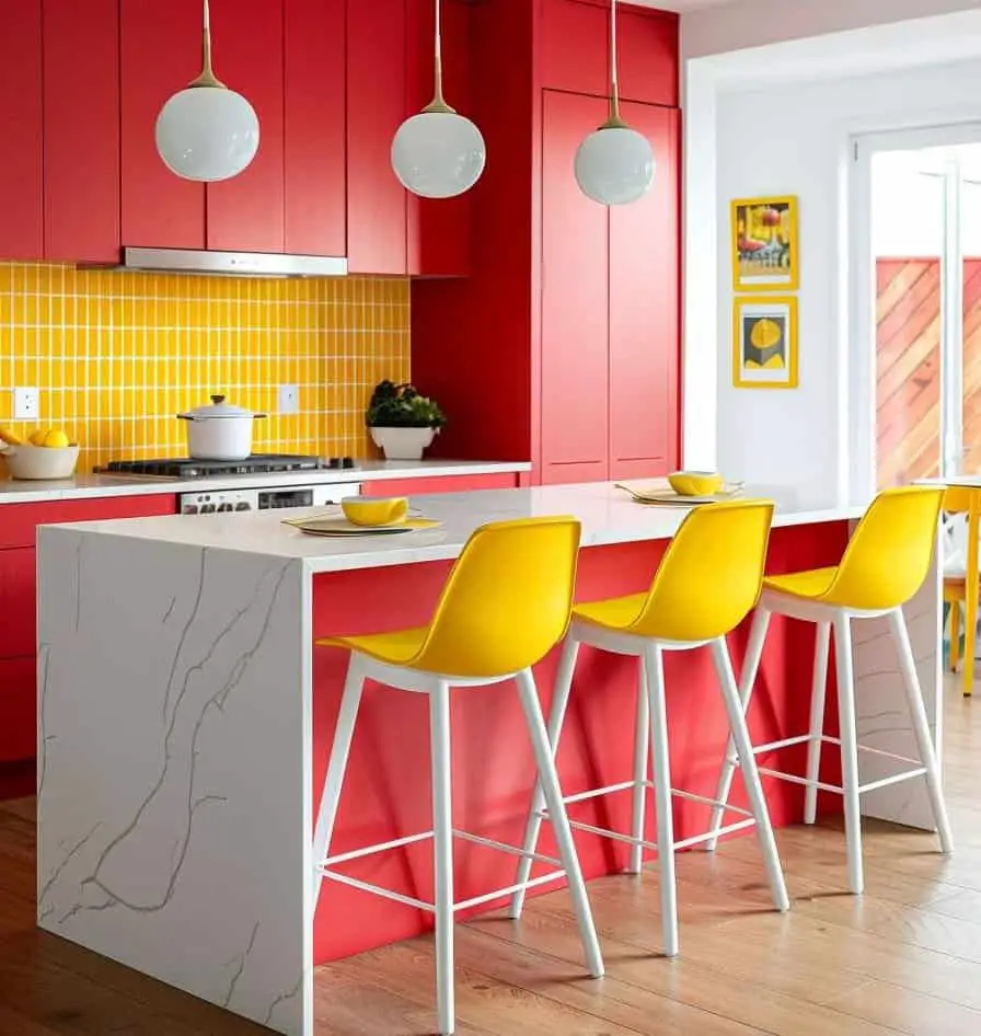32 Red Kitchen Ideas To Spice Up Your Space With Warmth & Style