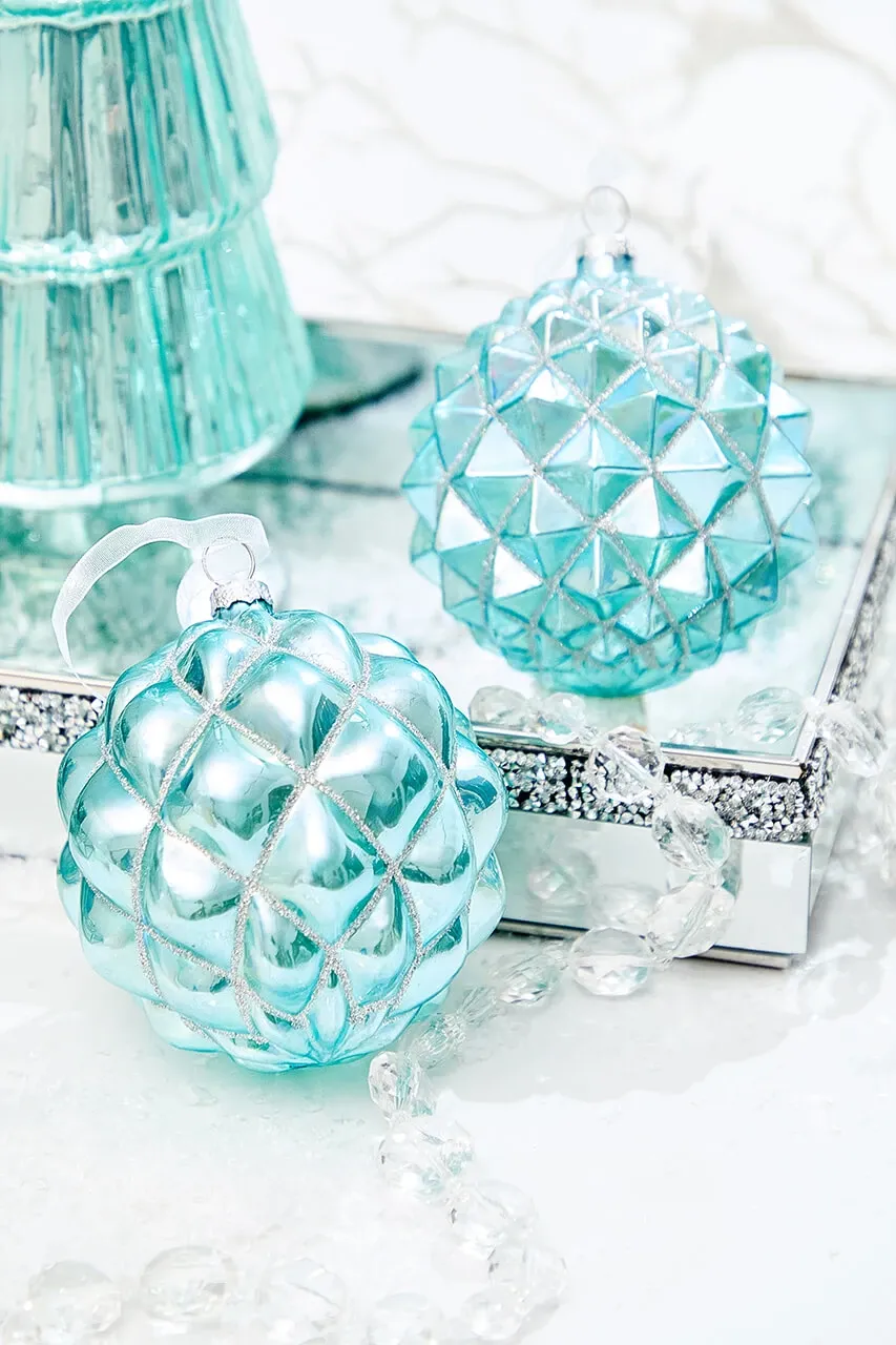 4' Northern Sky Blue Quilted Glass Ornament Spike