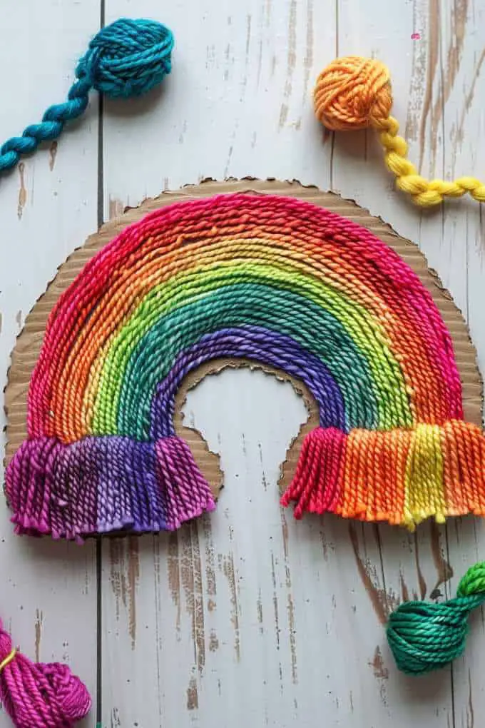 45 Yarn Craft Ideas for Creative DIY Art Projects at Home - The Melrose Family