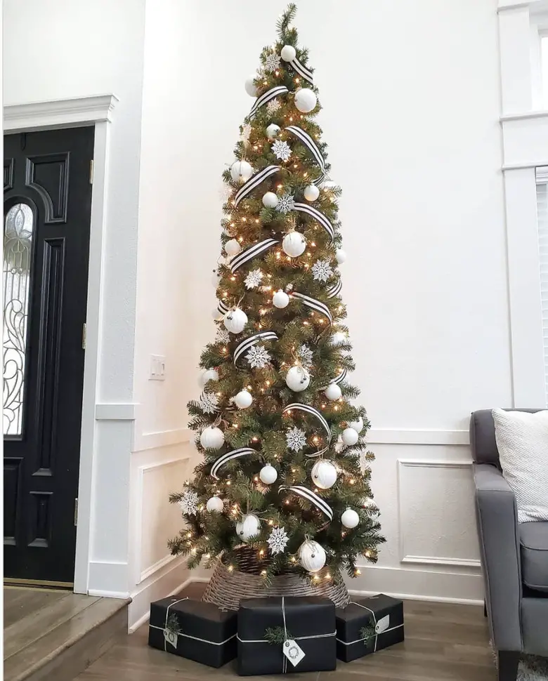 5 Christmas Tree Ribbon Ideas That Will Wrap You Up In The Spirit
