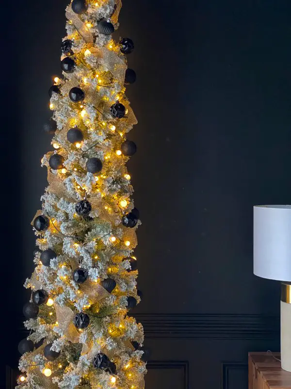5 Tips to Decorating Your Christmas Tree - Love Your Abode