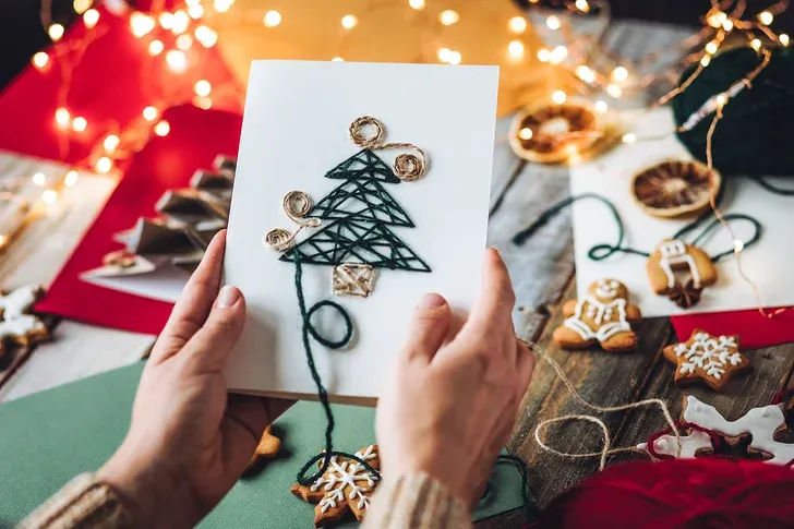9 Ways I Conquer My Holiday Crafts When It's Down to the Wire