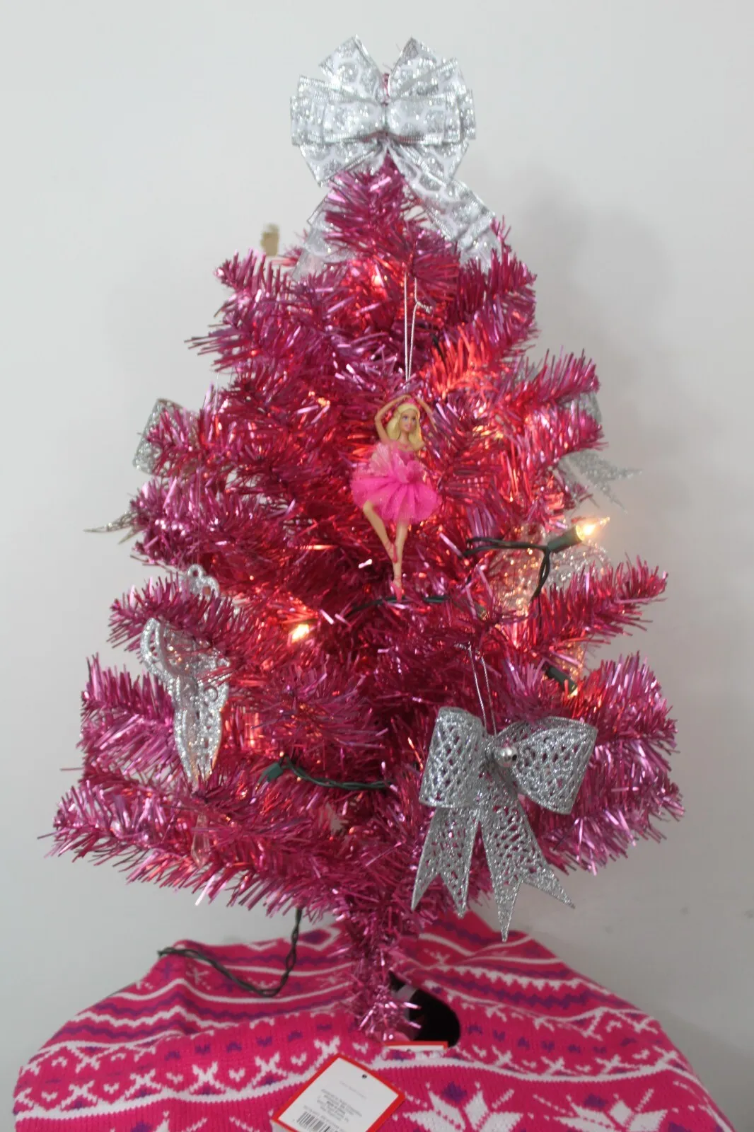 Ballet Barbie Christmas Tree Set - Mini Desktop Decor