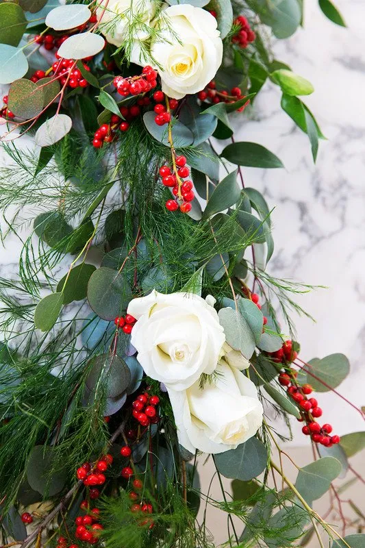 Best Christmas Garlands 2017 - DIY Holiday Wreath Ideas