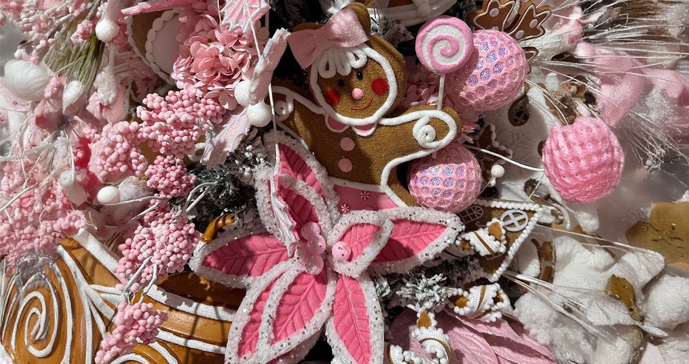 Candyland Christmas Theme 2026 | Viv! Christmas | Gingerbread & Candy Decorations | Collection