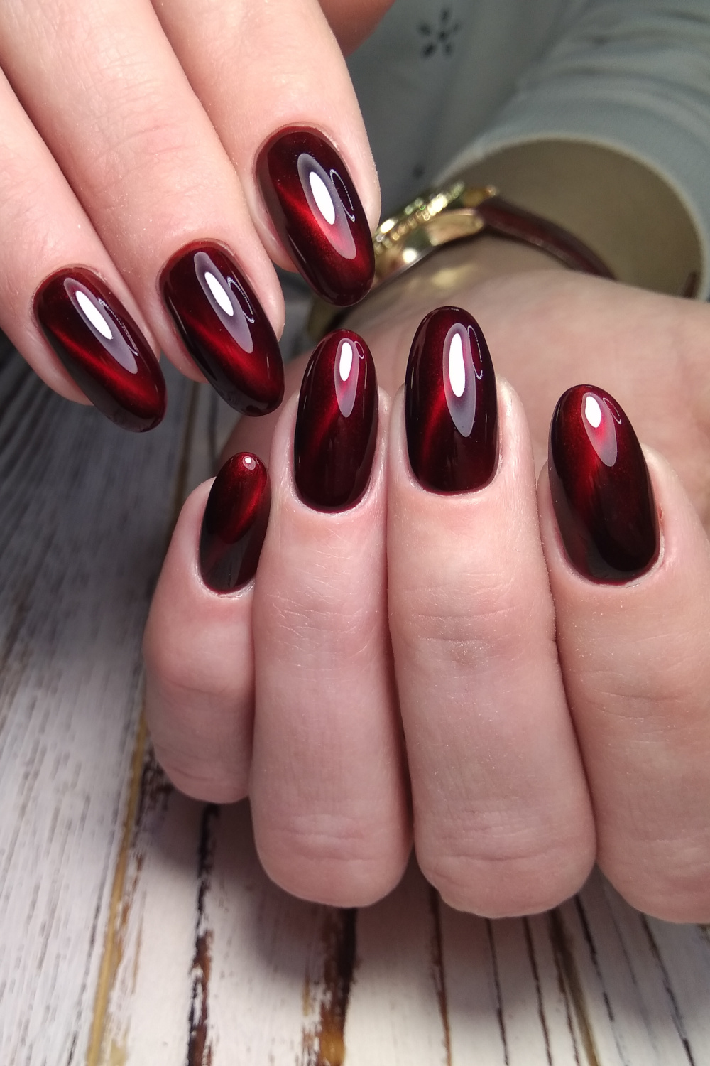 Cherry Red Nails: 15 Ideas To Try This Autumn - Health & Beauty