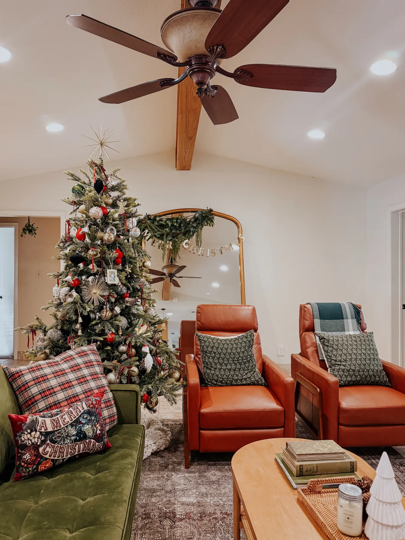 Christmas Around the House {2025} – Love & Renovations