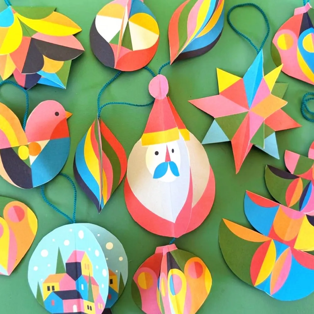 Christmas at home or school class. DIY Holiday fun • Happythought