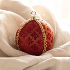 Christmas Baubles Vintage Fabric Christmas Ornaments Fabric Hand-Embroidered  Ornament Set Of — Il Natale Del Re –