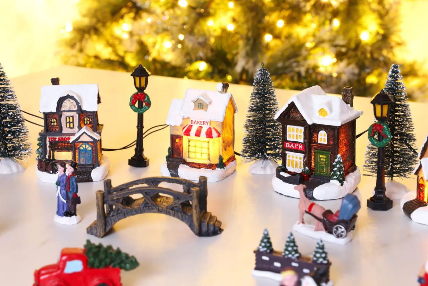 Christmas Concepts® 25 Piece LED Battery Operated Traditional Christmas Village Scene - Christmas Concepts