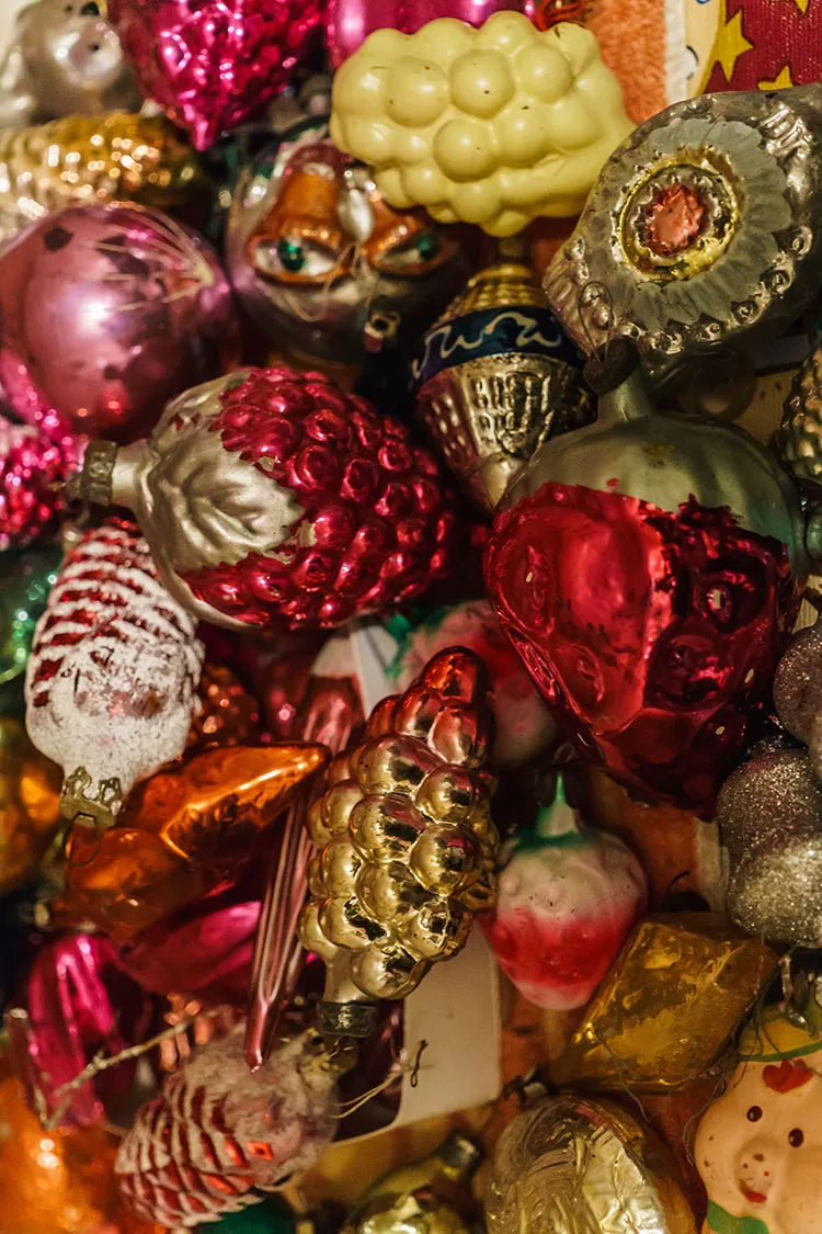 Christmas Decorations Vintage Ornament Lot The Ultimate Guide To Vintage  Ornaments And Holiday Decor