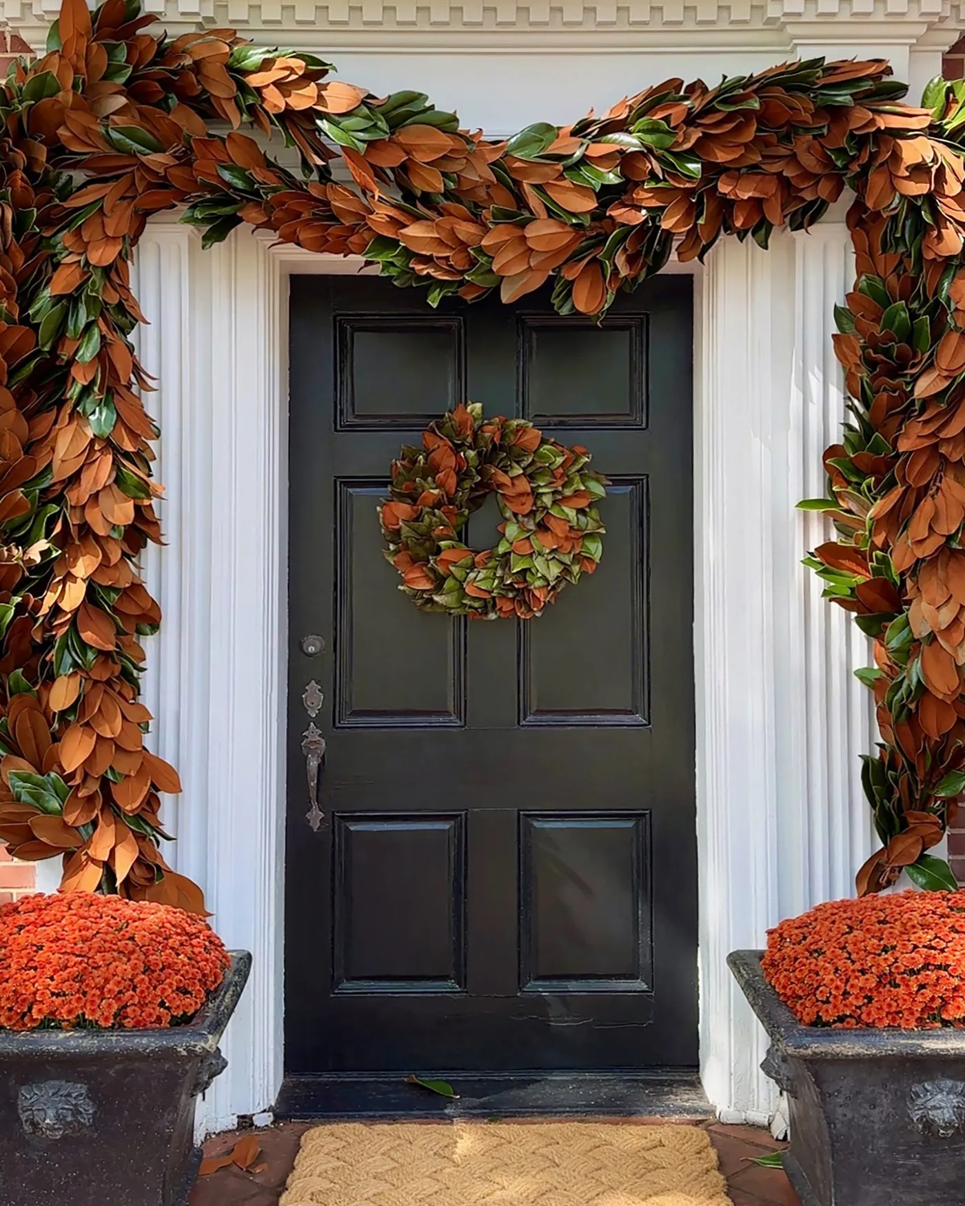 Christmas Door Hanger Evergreen Door Decor These 50 Christmas Door Ideas  Make A Truly Grand Entrance
