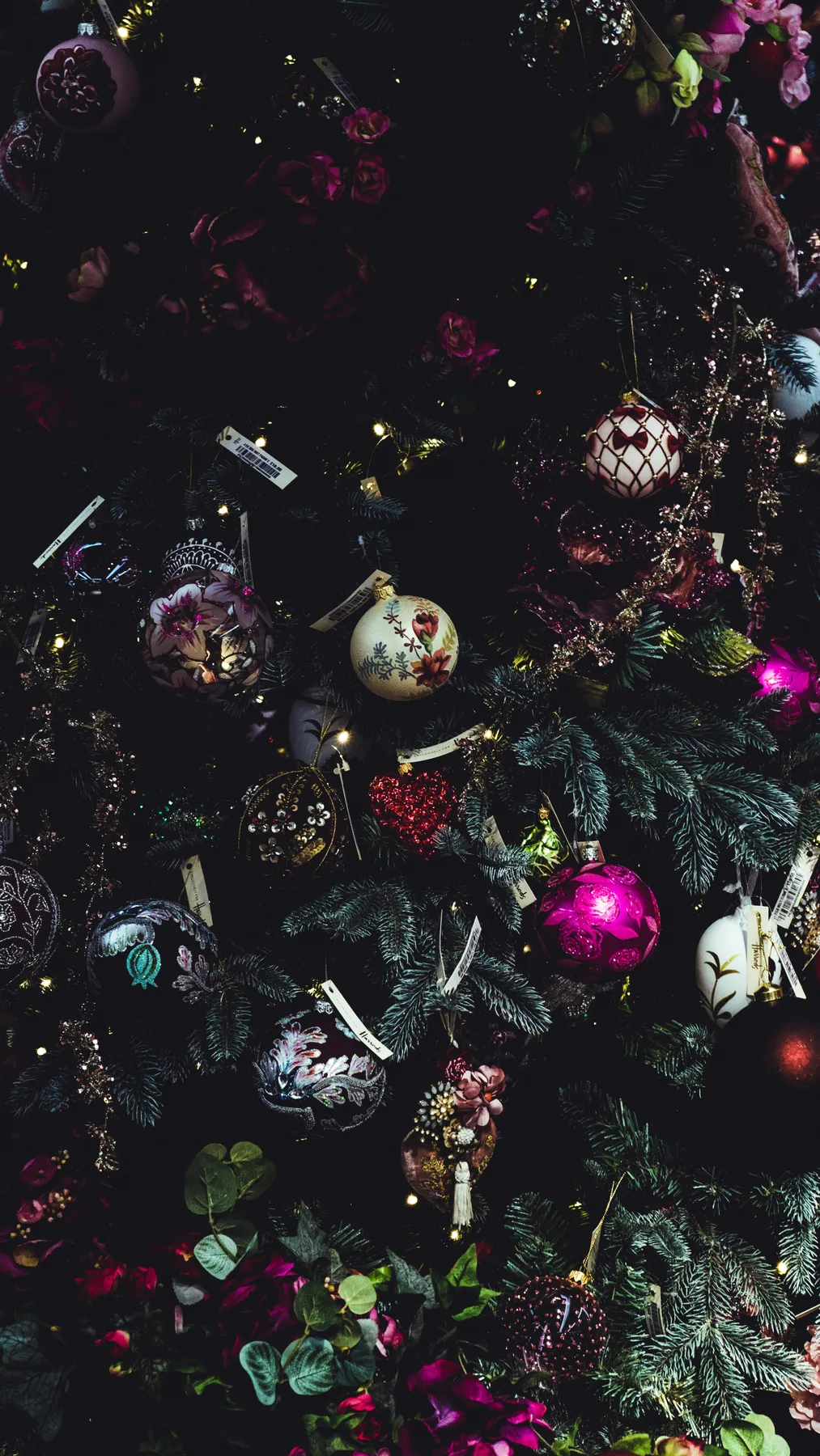 Christmas feeling, decorated christmas tree pattern