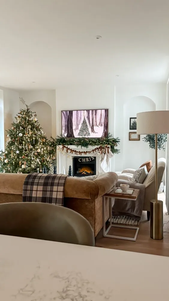 Christmas in July: Modern Organic Holiday Decor in our 1930s Renovated Home – OH SO KEL