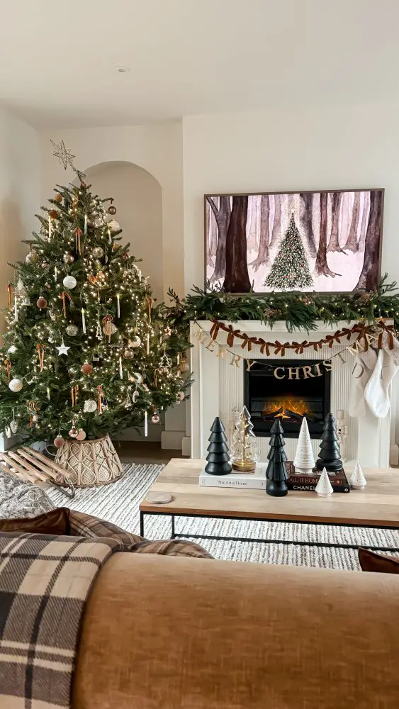 Christmas in July: Modern Organic Holiday Decor in our 1930s Renovated Home – OH SO KEL