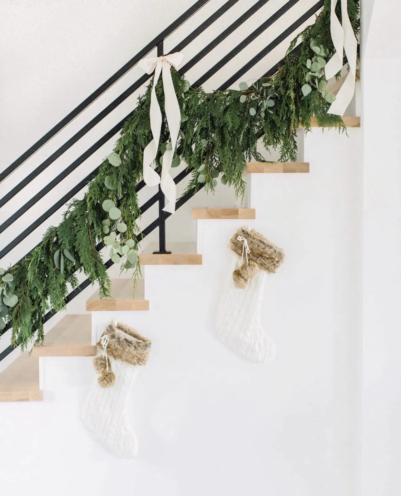 Christmas Staircase Decor Ideas - The House of Hood Blog