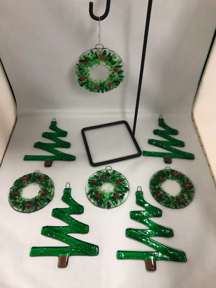 Christmas Themed Fused Glass – Glass Quiltopia™