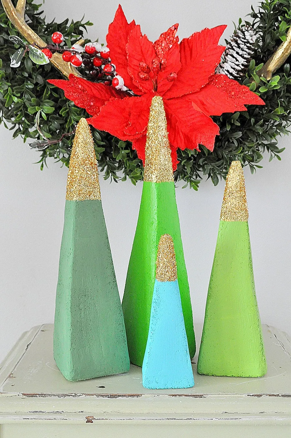 Christmas Tree |