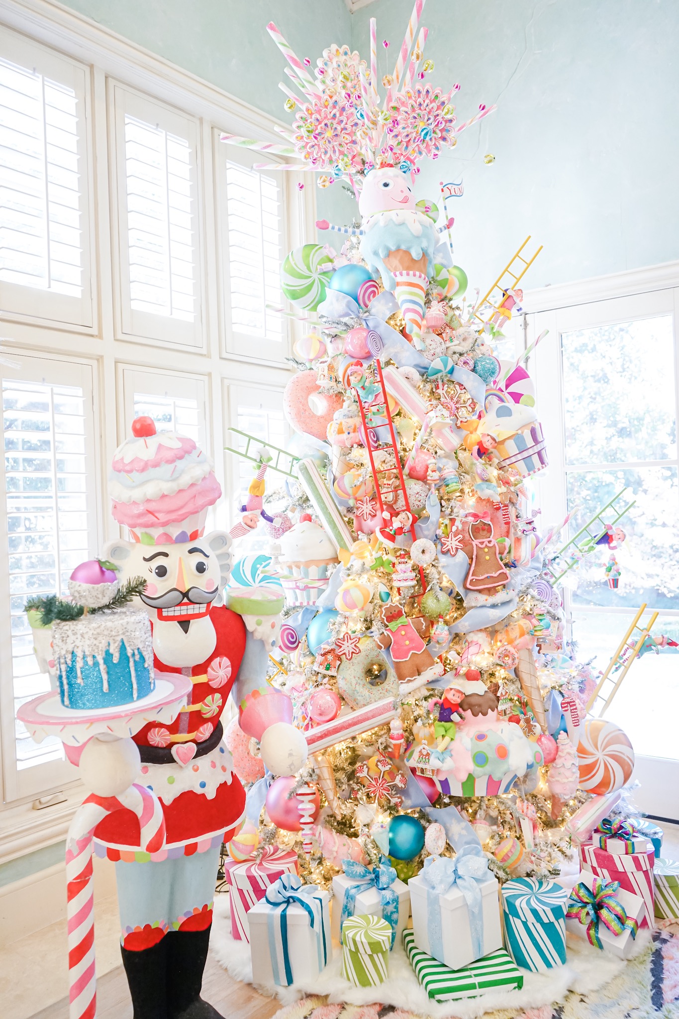 Christmas Tree Sweet Treats Seasonal Decor Welcome To The Land Of Sweets!  Our Christmas 2019 Family Room Turtle Creek Lane