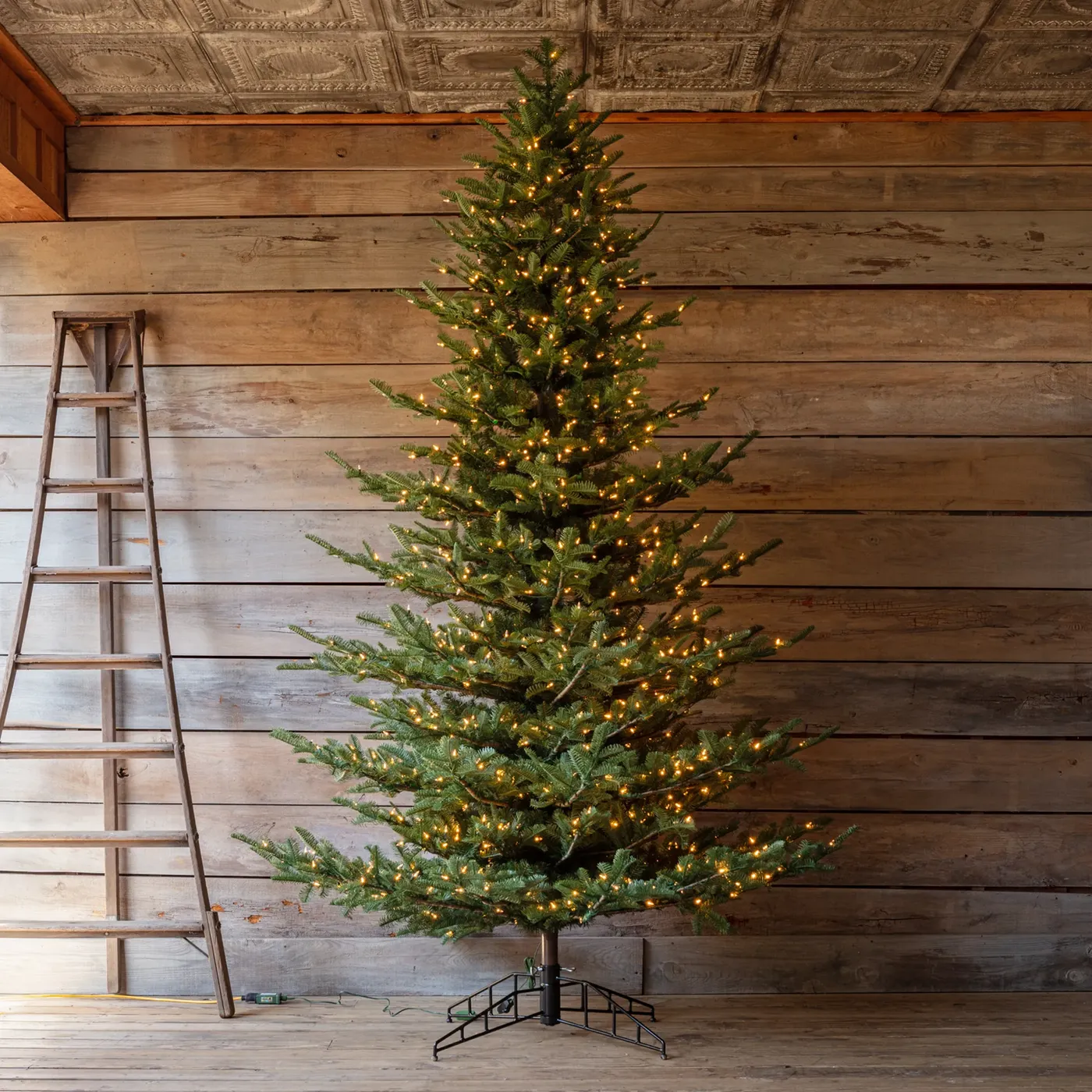 Christmas Trees – A Colorful Farmhouse